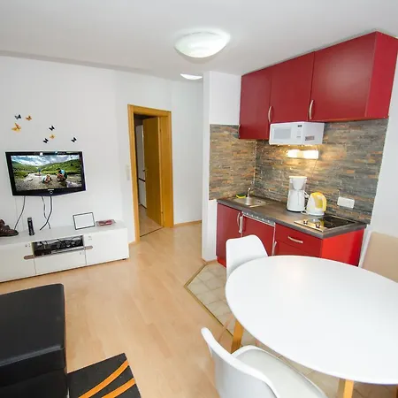 Διαμέρισμα House Near The Τσελ αμ Ζέε